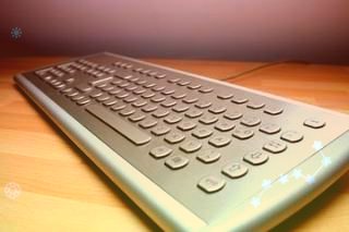 世纪华通:计划将拥有众多开发者的传奇打造成元宇宙社区